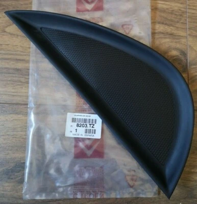 Tapicería de tablero derecho Citroen Xsara Picasso 8203TZ nueva genuina Citroen Foto 1 de 3