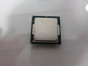 Intel Xeon E3-1270 v5 3.60Ghz Socket LGA1151 Processor CPU (SR2LF) - Picture 1 of 2
