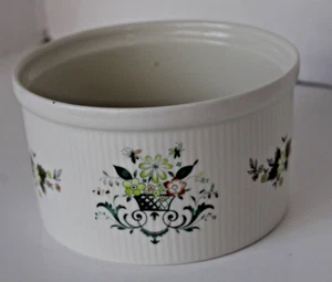Royal Doulton Provencal 6 5/8" Inch Souffle Bowl - Picture 1 of 9