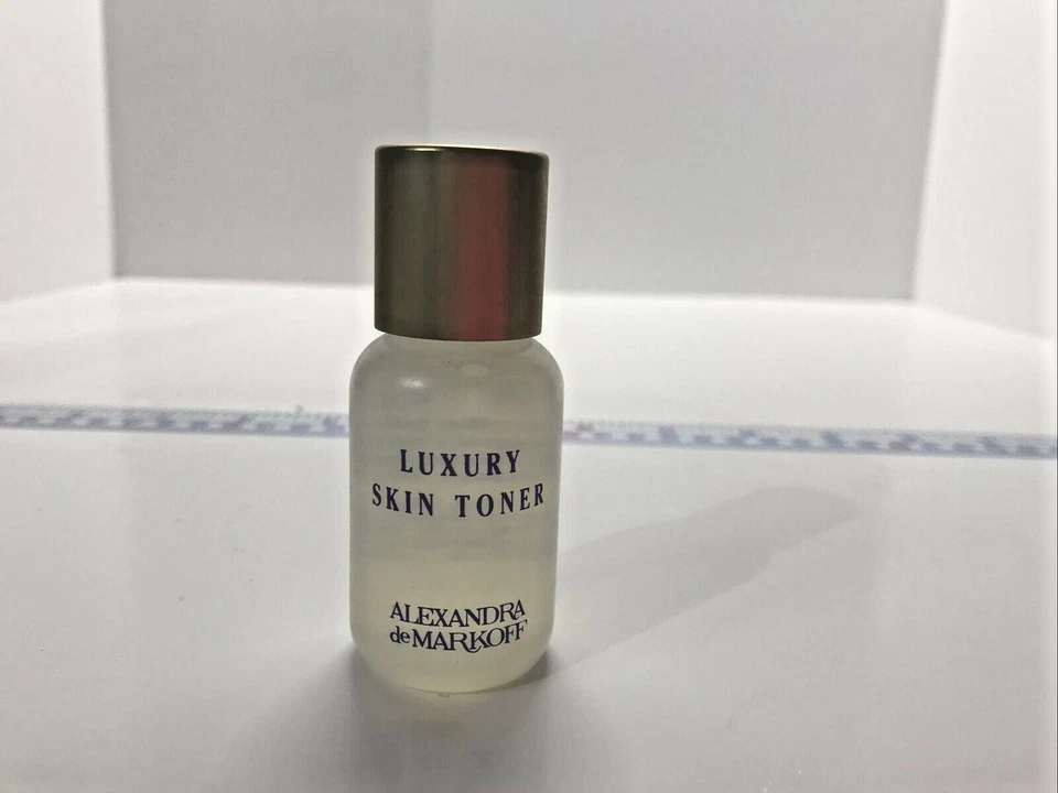 Tónico para la piel Alexandra de Markoff Luxury 1 oz nuevo Foto 1 de 4
