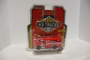 Greenlight HD Trucks Series 5 International DuraStar Ambulance Memphis CHASE - Picture 1 of 3