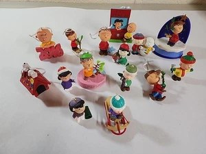 15 Hallmark Christmas Ornaments Peanuts Charlie Brown Snowman Lucy Linus Snoopy - Picture 1 of 15