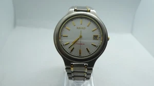 Seiko Titanium Mens Vintage Quartz Watch 7N42-8090 - Picture 1 of 9
