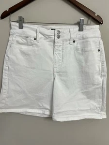 NYDJ Shorts Damen 8 Bermuda Optik weiß Denim Jeans Stretch roher Saum - Bild 1 von 12