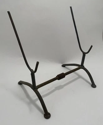 Caballetes antiguos de hierro forjado forjado a mano soporte para libros muy pesados o hierro andro Foto 1 de 4