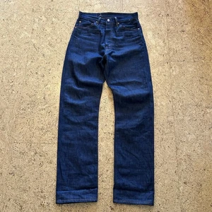 Jeans Levis Vintage Clothing 701 ribete años 50 índigo crudo 31x35 - Imagen 1 de 7