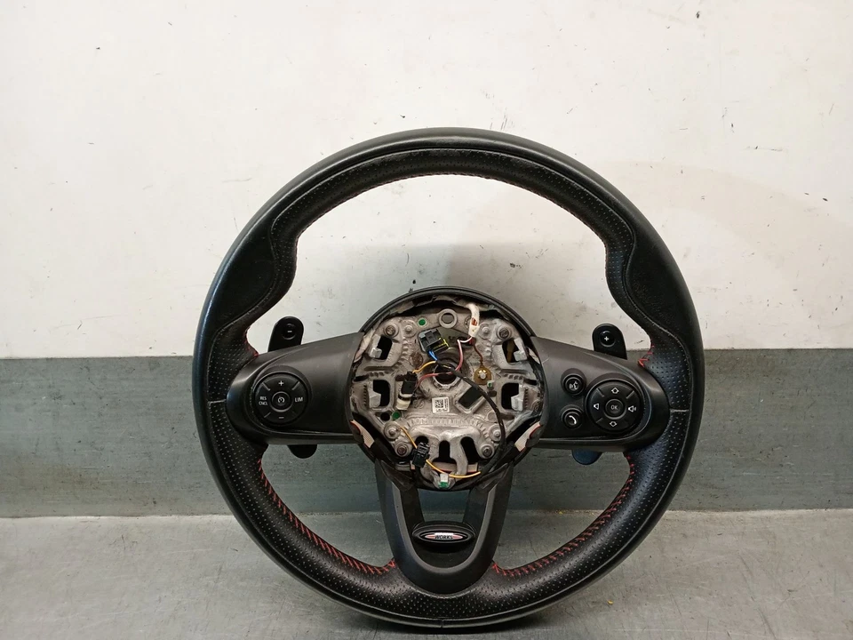 32302364770 LENKRAD / 32302364770 / 5426274 FÜR MINI MINI F55 COOPER S - Bild 1 von 4