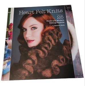 2012 Christina Hendricks Cover Model Knitting Book Heart Felt Knits Tamara Mello - Bild 1 von 6