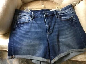 Cosmic Blue Love Slightly Distressed Cuffed Denim Shorts Plus Size 18W Stretches - Picture 1 of 8