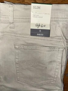 Style & Co Size 8 NWT Slim High Rise Tummy Control Jeans Color Stonewall - Picture 1 of 8