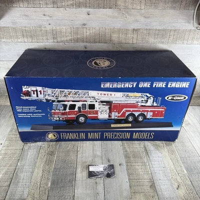 FRANKLIN MINT 1  /32 E -1 105 PLATFORM TOWER TRUCK TWH SWORD DCP FIRST GEAR  - Image 1 of 4