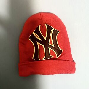 Gucci Herren/Unisex NY Yankees bestickt rote Wolle Beanie Mütze M 542719 6500