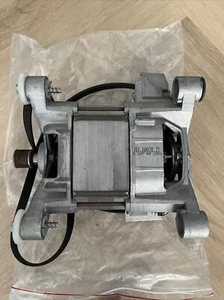 Motor Waschmaschinenmotor 151.60028.21 E 267082999 Bosch Siemens Waschmaschin - Bild 1 von 7
