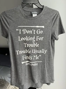 I Don't Go Looking For Trouble T-Shirt Size XS Extra Small Gray HP Shirt - Picture 1 of 5