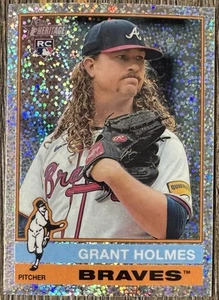 Topps Heritage 2025 cromo Grant Holmes Silver Sparkle RC - Atlanta Braves - Imagen 1 de 2