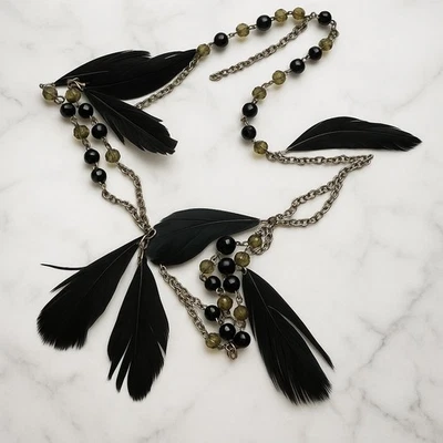 Collar bohemio negro de 64" con capas de plumas tono plateado cuentas boho chic para mujer Foto 1 de 2