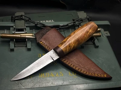 Handmade Damascus Steel Survival Hunting knife Wood Handle, Leather Sheath - Image 1 of 4