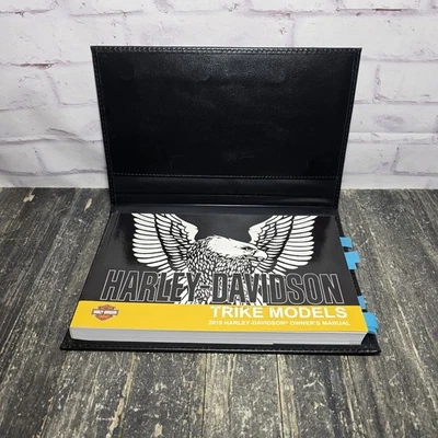 2019 Harley Davidson Owner's Manual - Trike Models - W/ Black Leather Binder Foto 1 de 4