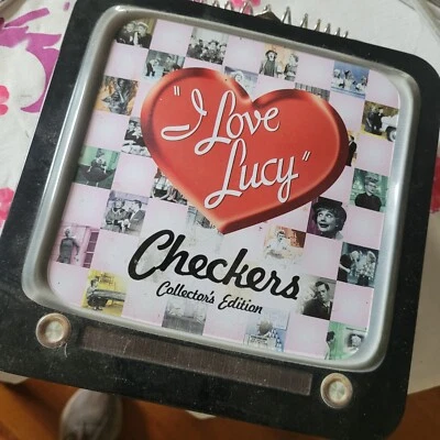 Collectible I Love Lucy checkers game in decorative tin - Image 1 of 4