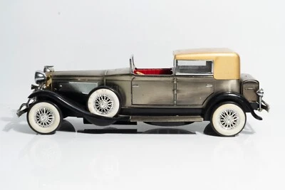 Modelo S.J. Vintage Duesenberg 1934 Radio AM #569 Town Car Battery Japón FUNCIONA Foto 1 de 4