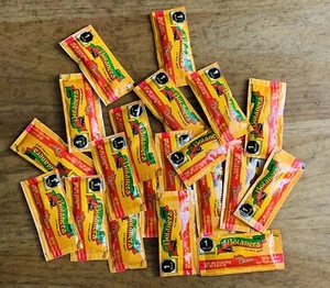 Salsa Botanera Y Valentina Mexican Sauce 40 packs Travel Size 40 Paquetes - Picture 1 of 5