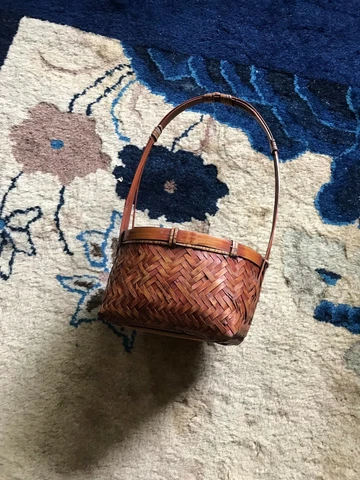 Vintage Chinese brown wicker / Bamboo basket with high handle 10"H x 6"W Cover