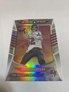 2022 Panini Rookies & Stars - Airborne Silver Prizm #AI-7 Tom Brady - Picture 1 of 1