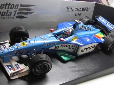 MINICHAMPS / F1 - 1999 BENETTON B199 - ALEXANDER  WURZ - 1/18 SCALE MODEL CAR - Image 1 of 4