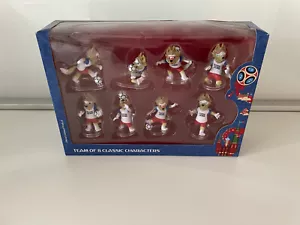 Mascota de la Copa Mundial de Rusia Zabivaka - Equipo de 8 personajes clásicos - en caja - Imagen 1 de 14
