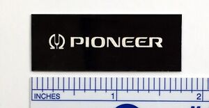 Insigne de platine Pioneer logo pour housse anti-poussière métal fait sur mesure