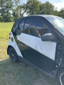 08-15 SMART FORTWO COUPE CAR Right Passenger DOOR Complete Assembly Black White - Picture 1 of 3