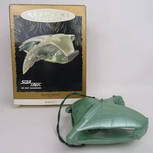 Vtg 1995 Hallmark Keepsake Star Trek Romulan Warbird Ornament, Glows Green New - Picture 1 of 14