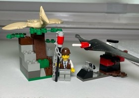 LEGO Adventurers: Research Glider (5921) 