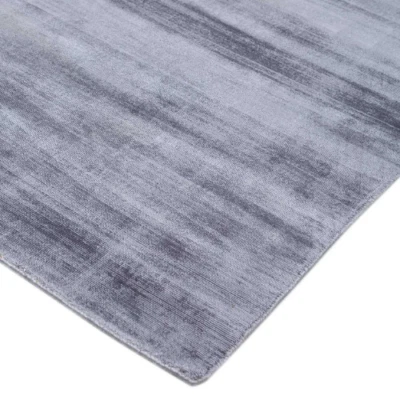 Traditional Hand loomed Carpet Gray Viscose Area Rug, Hand Knotted Art Silk Rug - Image 1 of 4