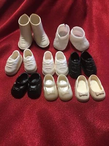 Mattel Konvolut *8 Paar* Barbie Kelly, Chelsea und Tommy Puppenschuhe - Bild 1 von 1