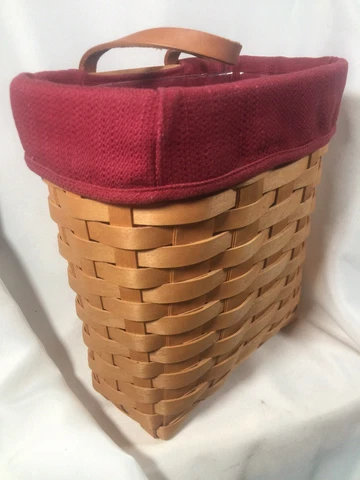 Longaberger Burgundy Lining Farmhouse Medium Hanging Or Shelf Basket 2002 Ohio Cover