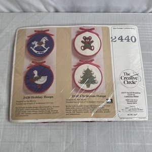 The Creative Circle Christmas Hoops Cross Stitch Kit Ornaments 2440 Vintage 1987 NEU - Bild 1 von 7