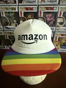 Cappello/Berretto Camionista Snapback Uniforme Dipendente Arcobaleno Amazon LGTBQ  - Foto 1 di 3