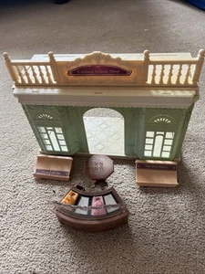 Sylvanian Families 6008 Creamy Gelato Shop Spielset - Bild 1 von 11