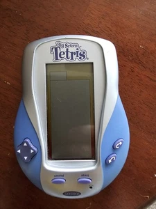 Radica Pantalla Grande Portátil Tetris Portátil Juego Electrónico Portátil 2002 Funciona Excelente - Imagen 1 de 5