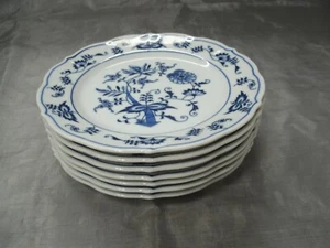 Blue Danube Japan BLUE ONION Set of 7~6-3/4" Bread Butter Plates New Backstamp - Picture 1 of 3
