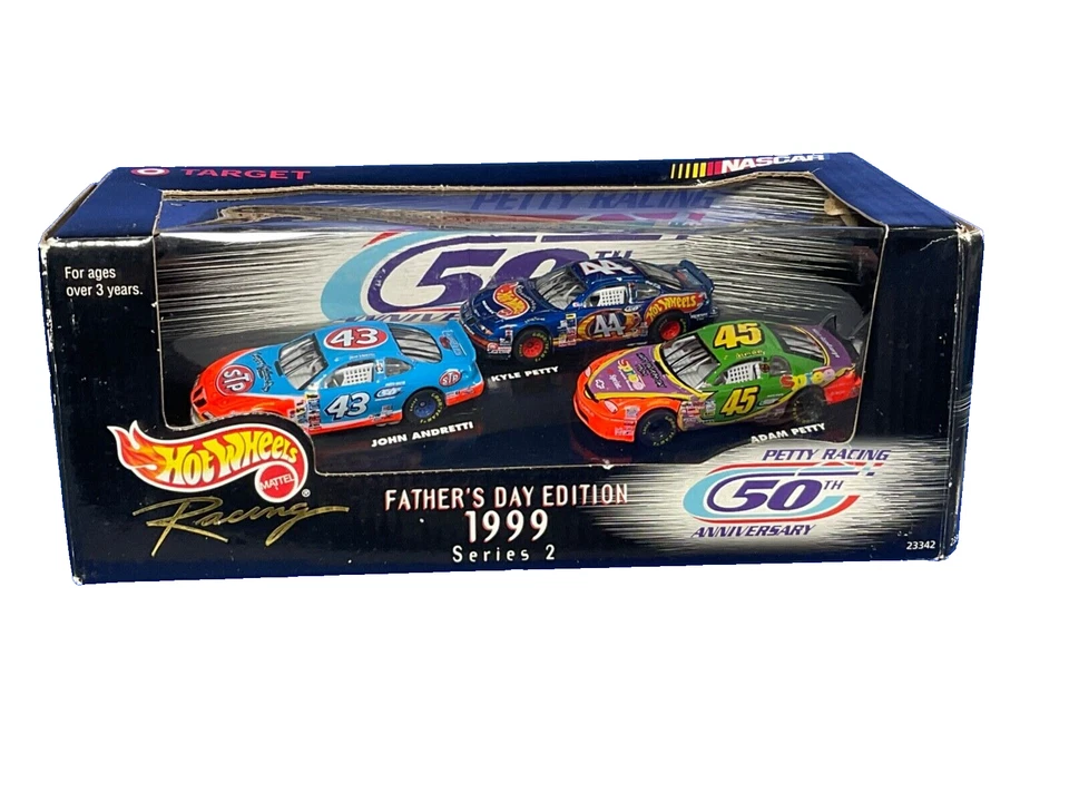 1999 Hot Wheels Target Fathers Day Ed. Series 2 Petty Racing 50th Anniversary - Image 1 of 4