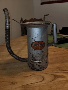 brookins oil can - Picture 1 of 3