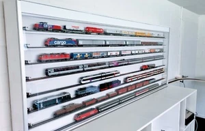 Pläne für befahrbare Hub-Vitrine H0 für Modellbahnanlage -  Vitrinenbahnhof  - Photo 1 sur 11