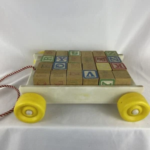Vintage Playskool Pull Along WAGON with 24 Alphabet Wooden Blocks ABC 1980s - Picture 1 of 7