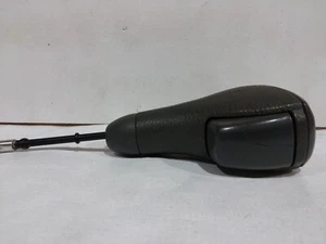 2001 2002 Volvo S60 S80 V70 Automatic Gray Vinyl Shifter Shift Knob * Cracked - Picture 1 of 5