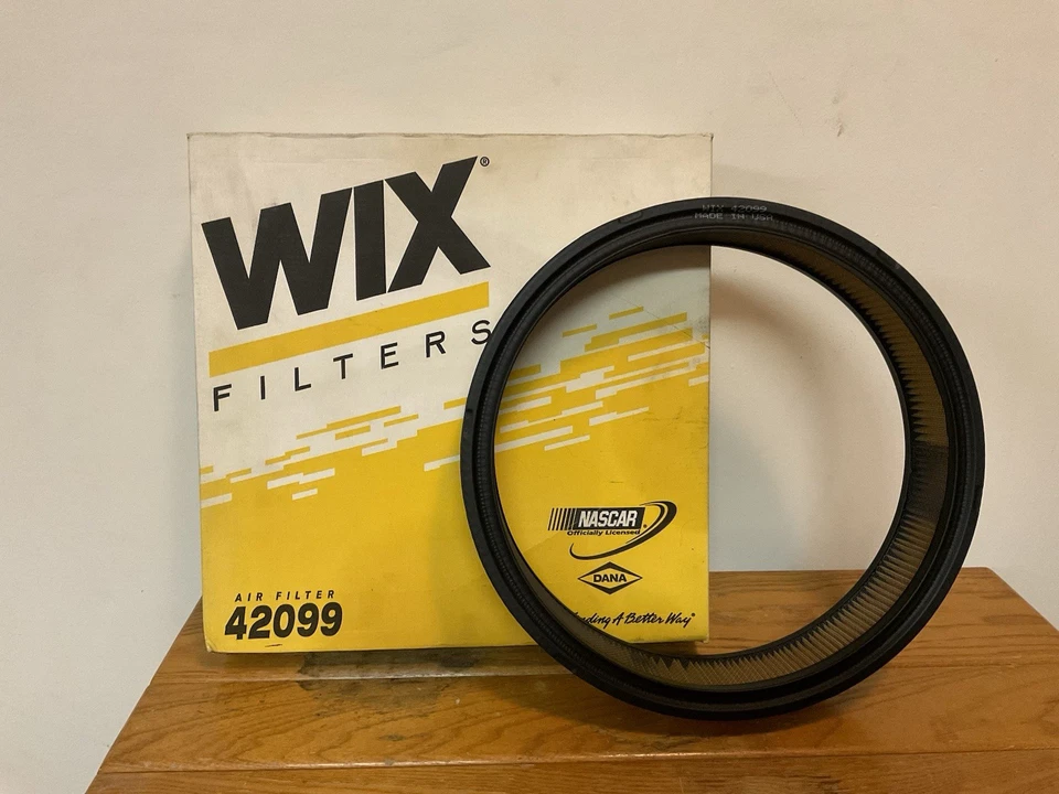 WIX Air Filter 42099 For Cadillac Calais Eldorado Fleetwood Commercial Chassis - Image 1 of 1