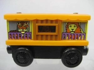 Vtg 2003 Zoo Car Thomas & Friends Sliding Door Wooden Train Tiger Monkey Lion - Picture 1 of 10
