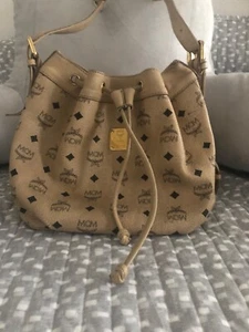 VINTAGE MCM ESSENTIALS VISETOS DRAWSTRING BEIGE BUCKET BAG - Picture 1 of 9