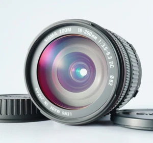 N.MINT SIGMA DC 18-200mm F/3.5-6.3 AF Zoom Lens for Canon EF Mount From JAPAN - Picture 1 of 24